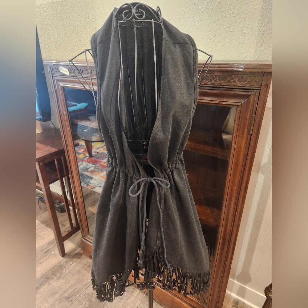 Wet Seal Black Tie front Vest
